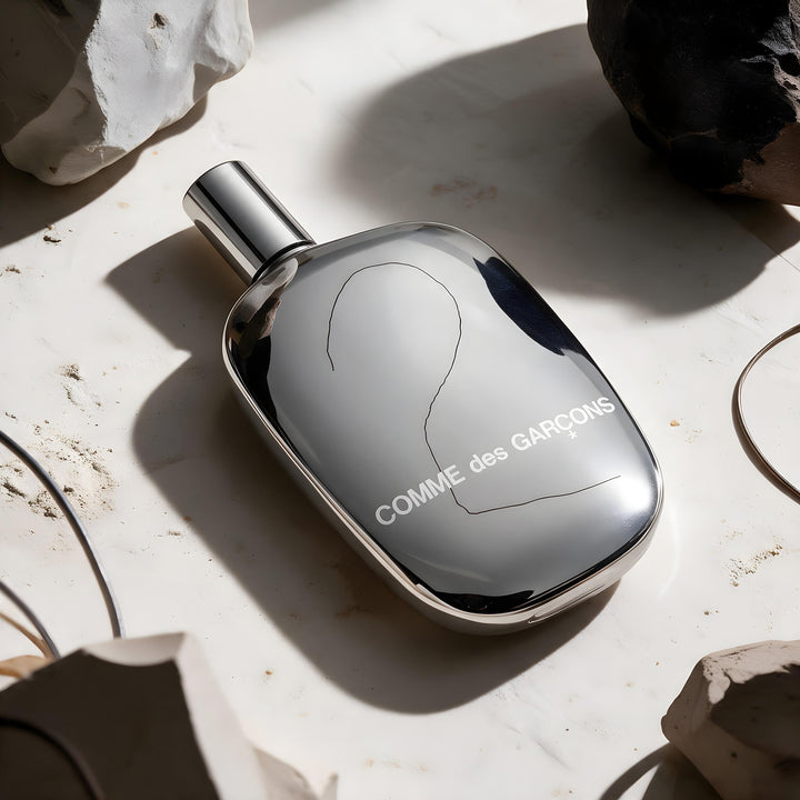 COMME DES GARÇONS 2 Eau de Parfum - בושם יוניסקס, דוגמיות ודיקנטים