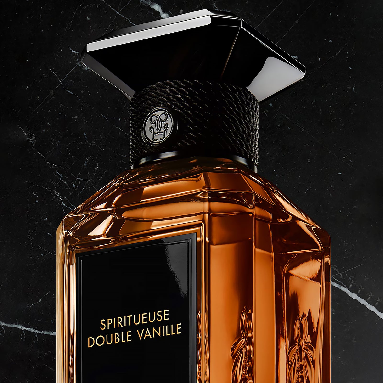 GUERLAIN Spiritueuse Double Vanille Eau de Parfum – בושם וניל יוקרתי מקולקציית L’Art & La Matière