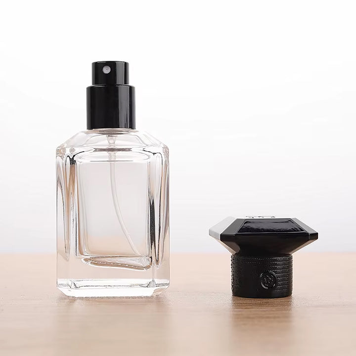 Portable Empty Luxury Travel Bottle With Sprayer 30ml