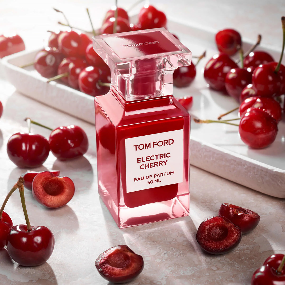 TOM FORD Electric Cherry Eau de Parfum