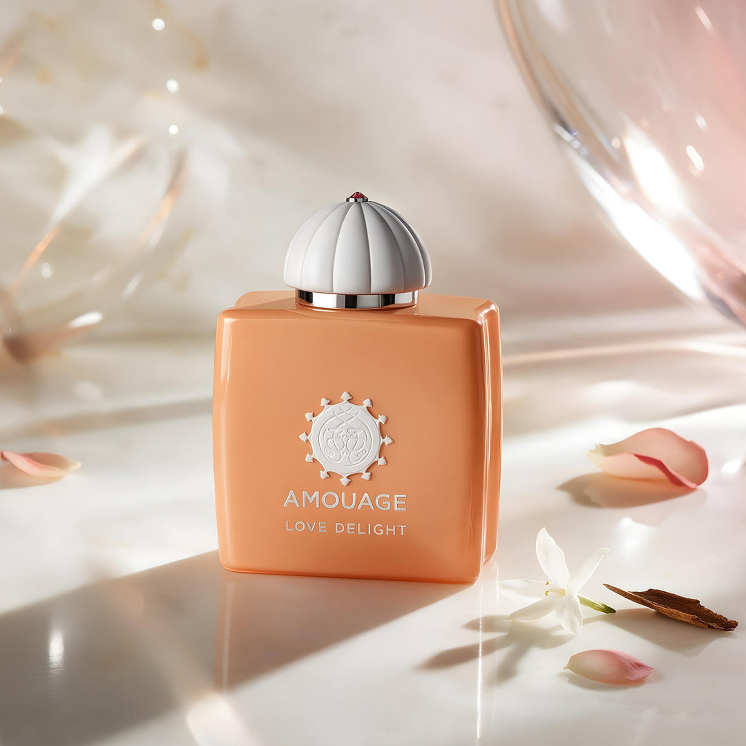 Amouage Love Delight Eau de Parfum בושם נישה פרחוני גורמנדי