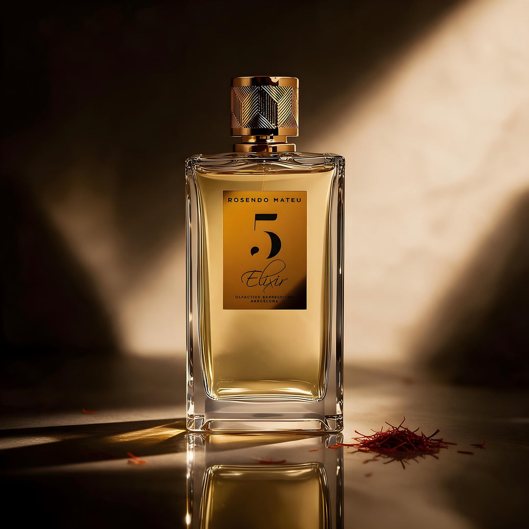 Rosendo Mateu #5 Elixir Extrait de Parfum - בושם נישה יוניסקס עם זעפרן, וניל, אמבר ומאסק