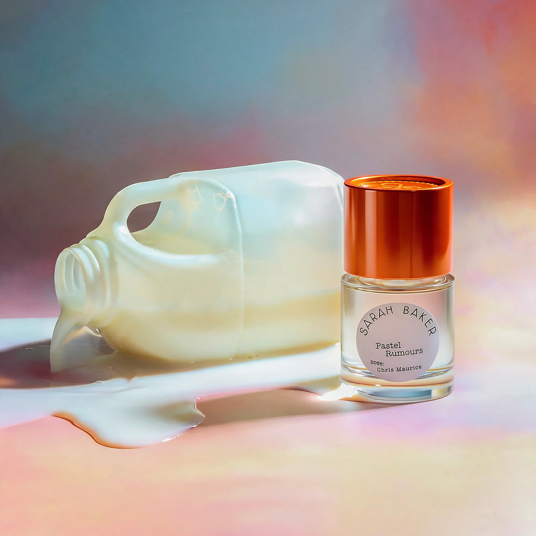 SARAH BAKER Pastel Rumours Eau de Parfum בושם גורמנדי עם אפרסק וחלב