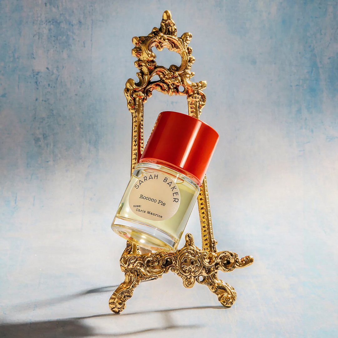 SARAH BAKER Rococo Pie Extrait de Parfum בושם גורמנדי עם אפרסק